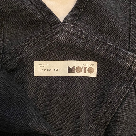 Topshop Black Straight-Leg Denim Overalls - Picture 4 of 4